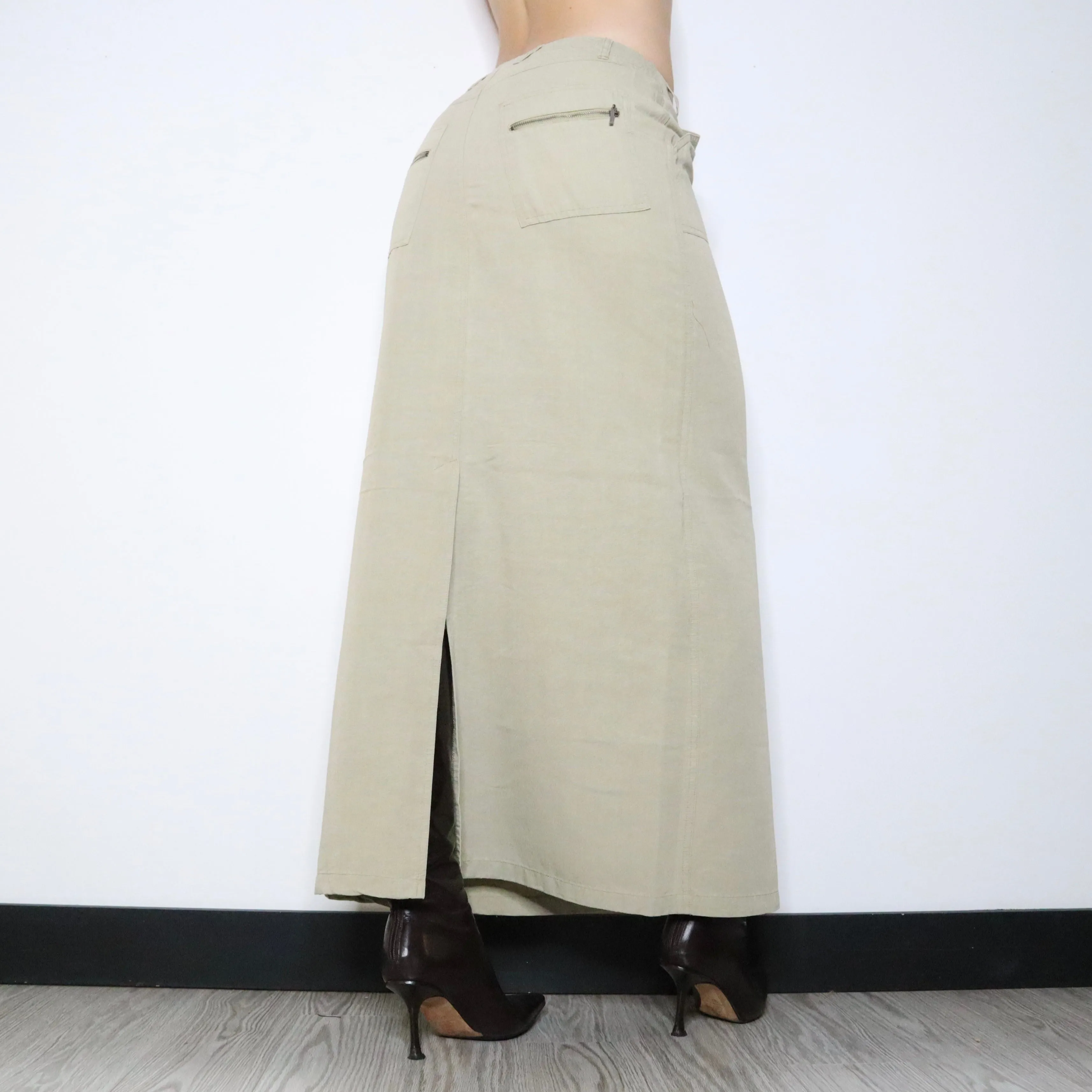 90s Light Khaki Cargo Maxi Skirt (S/M)