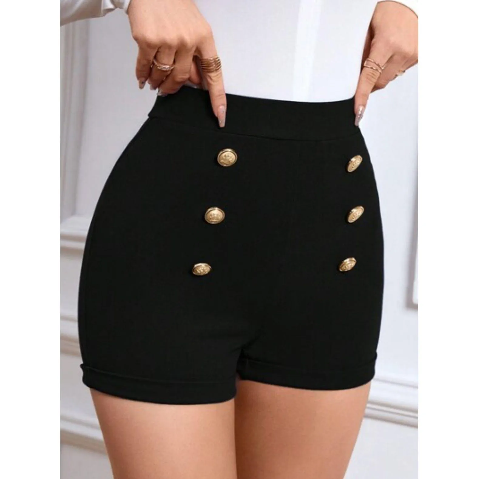 Casual Slim Fit Shorts With Double-Breasted Design.