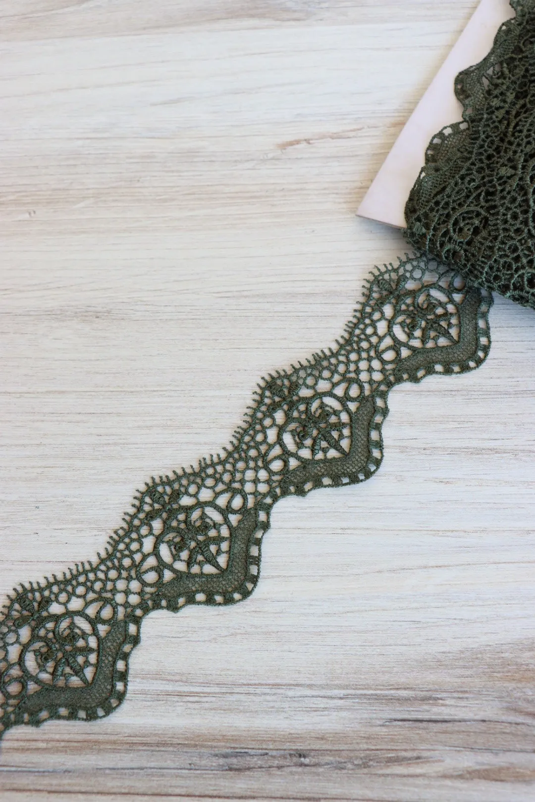 Olive 2" Wide Venice Trim