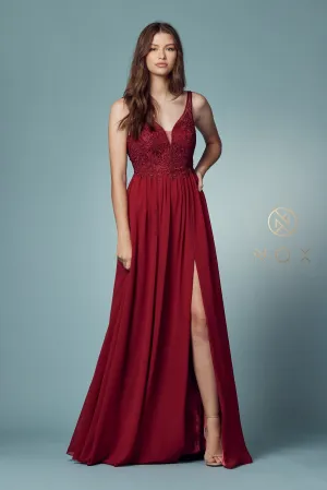 PLUNGE SWEETHEART EMBROIDERED NECK A-LINE GOWN WITH SIDE SLIT_Y299