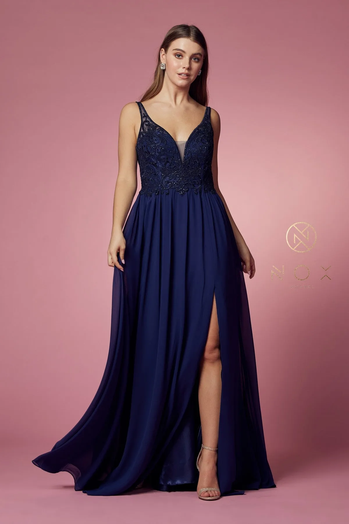 PLUNGE SWEETHEART EMBROIDERED NECK A-LINE GOWN WITH SIDE SLIT_Y299