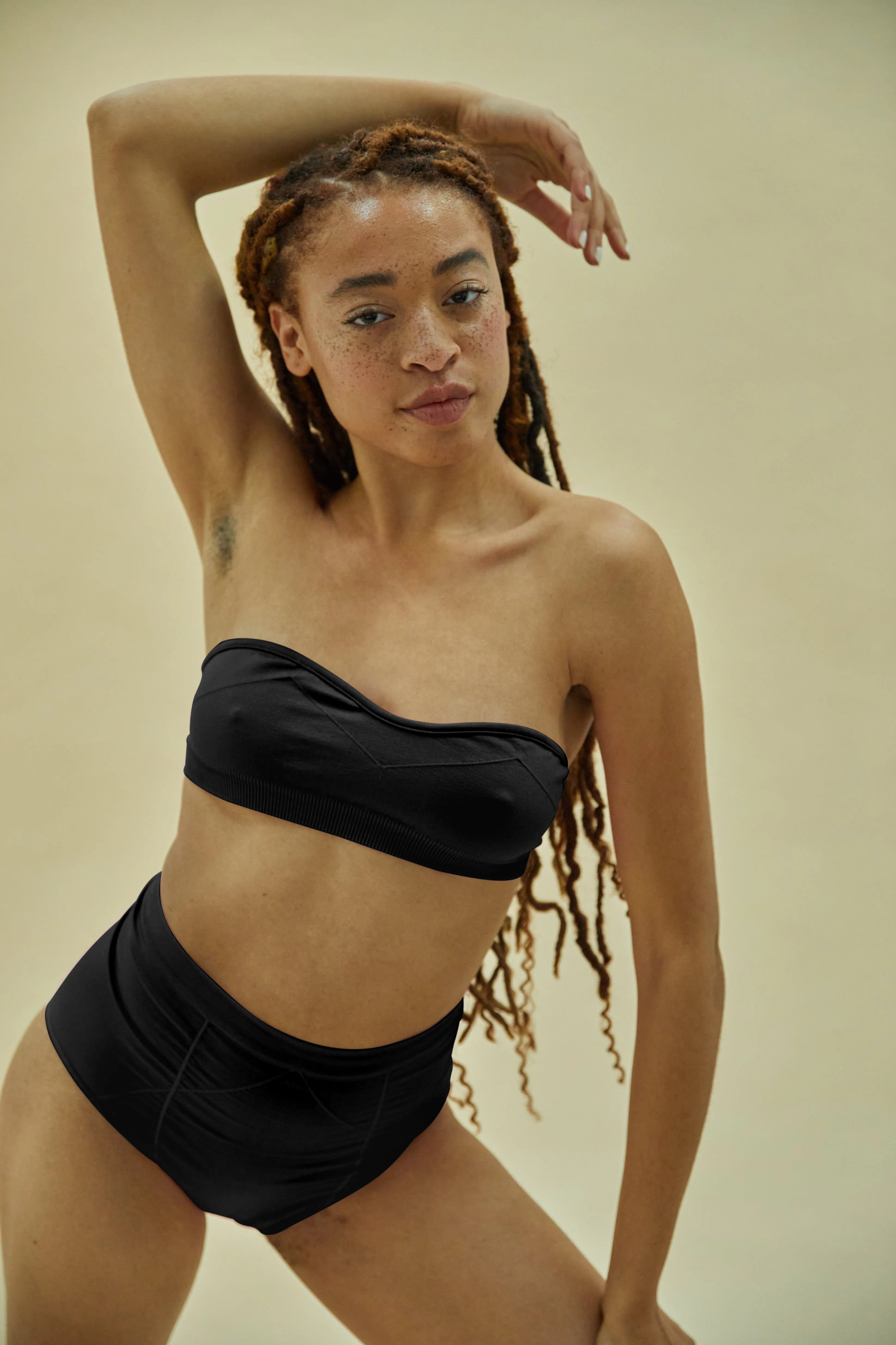 VIVACIOUS Bikini Bottoms | Black